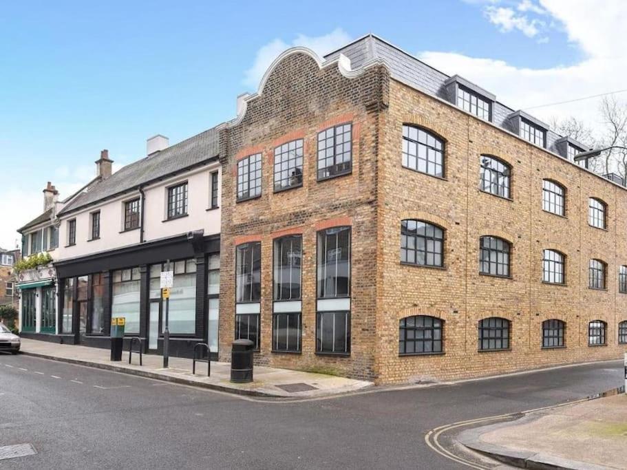 Manhattan Style Apartment In Fulham London Exterior photo